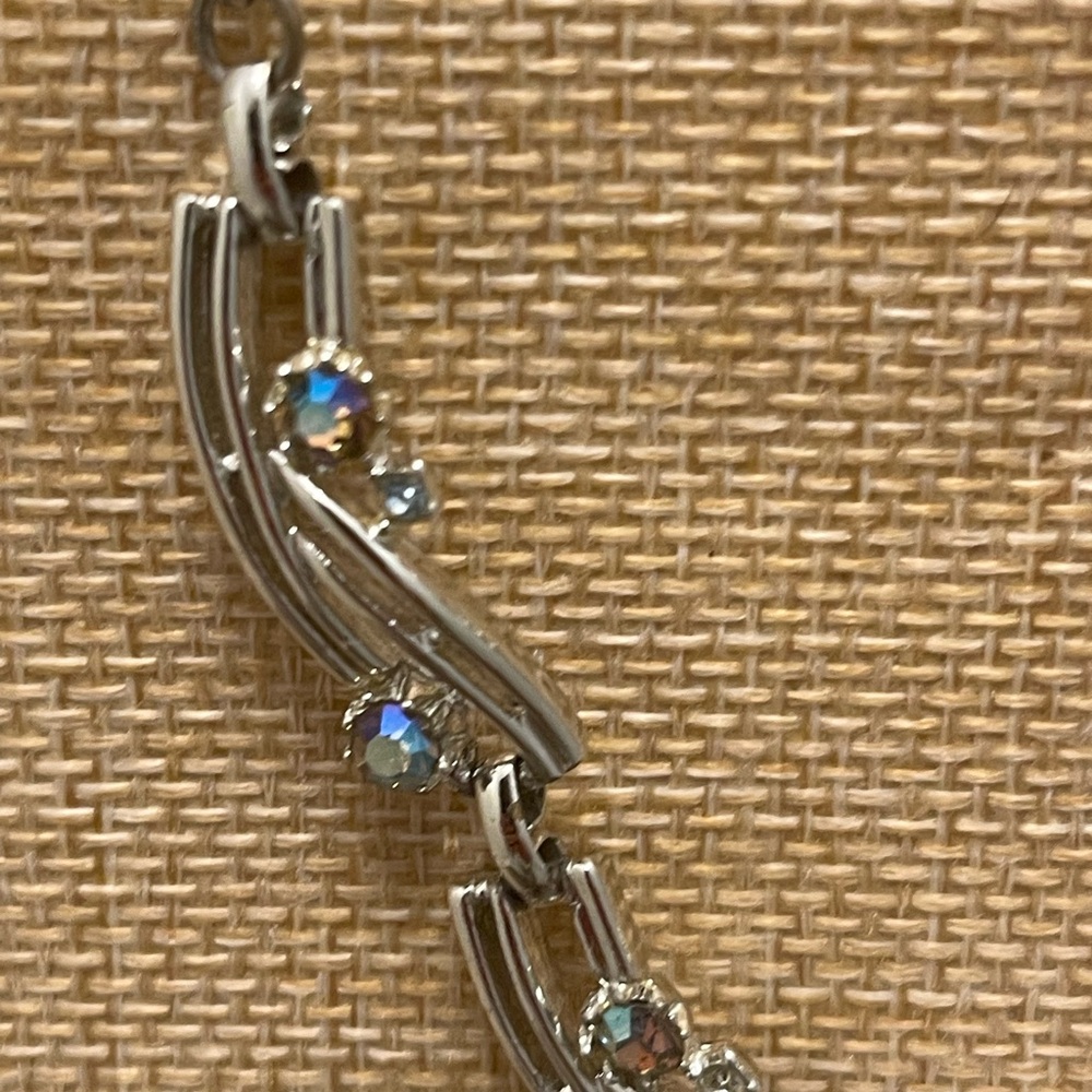 Classy necklace - Picture 3 of 3